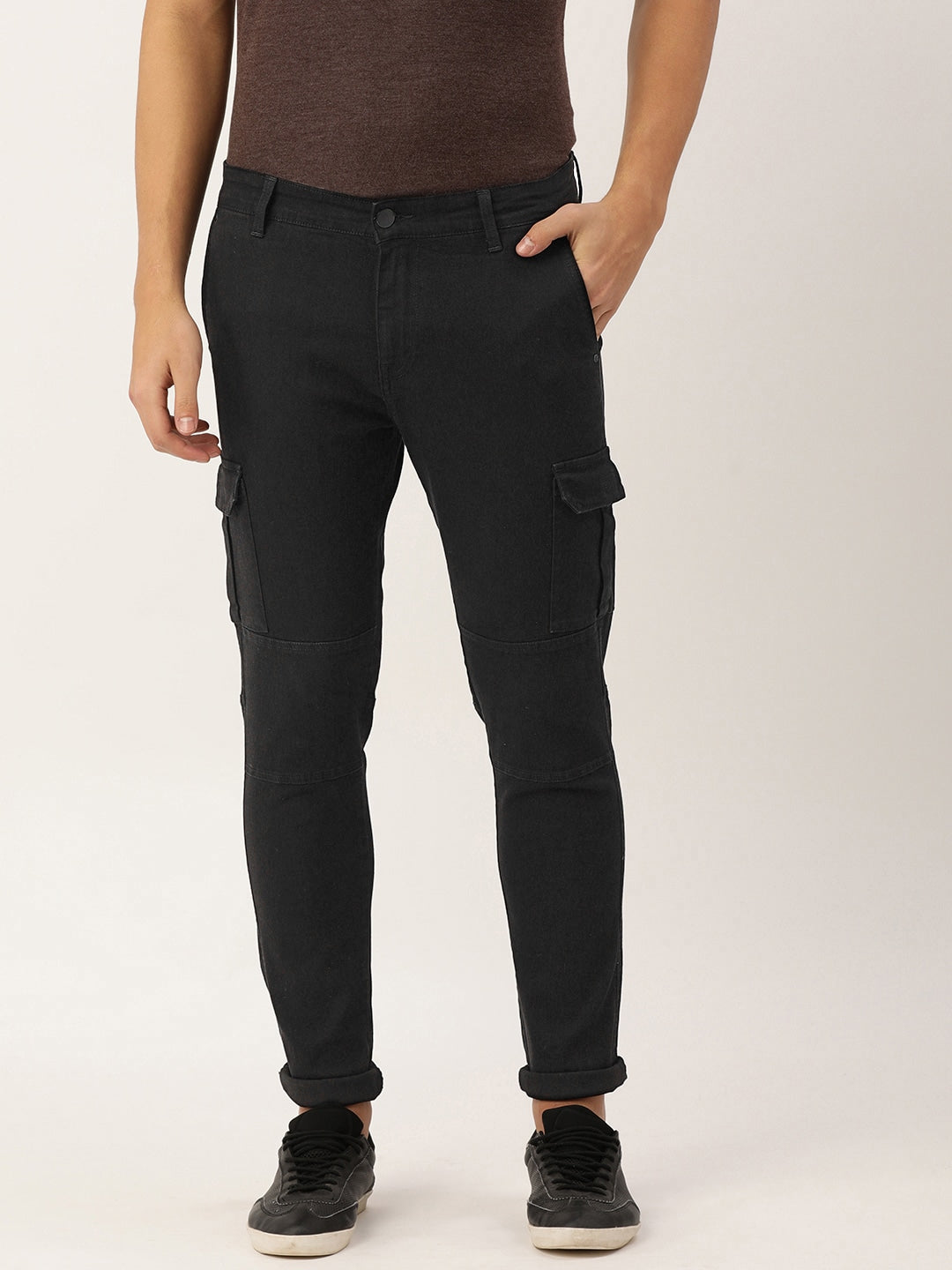 Men Black Slim Fit Solid Cargo Jeans