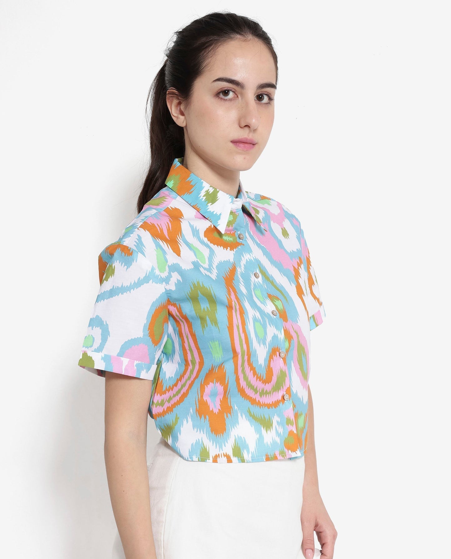 Rareism Women Inkia Multi Short Sleeve Collared Neck  Cropped Abstract Print Top