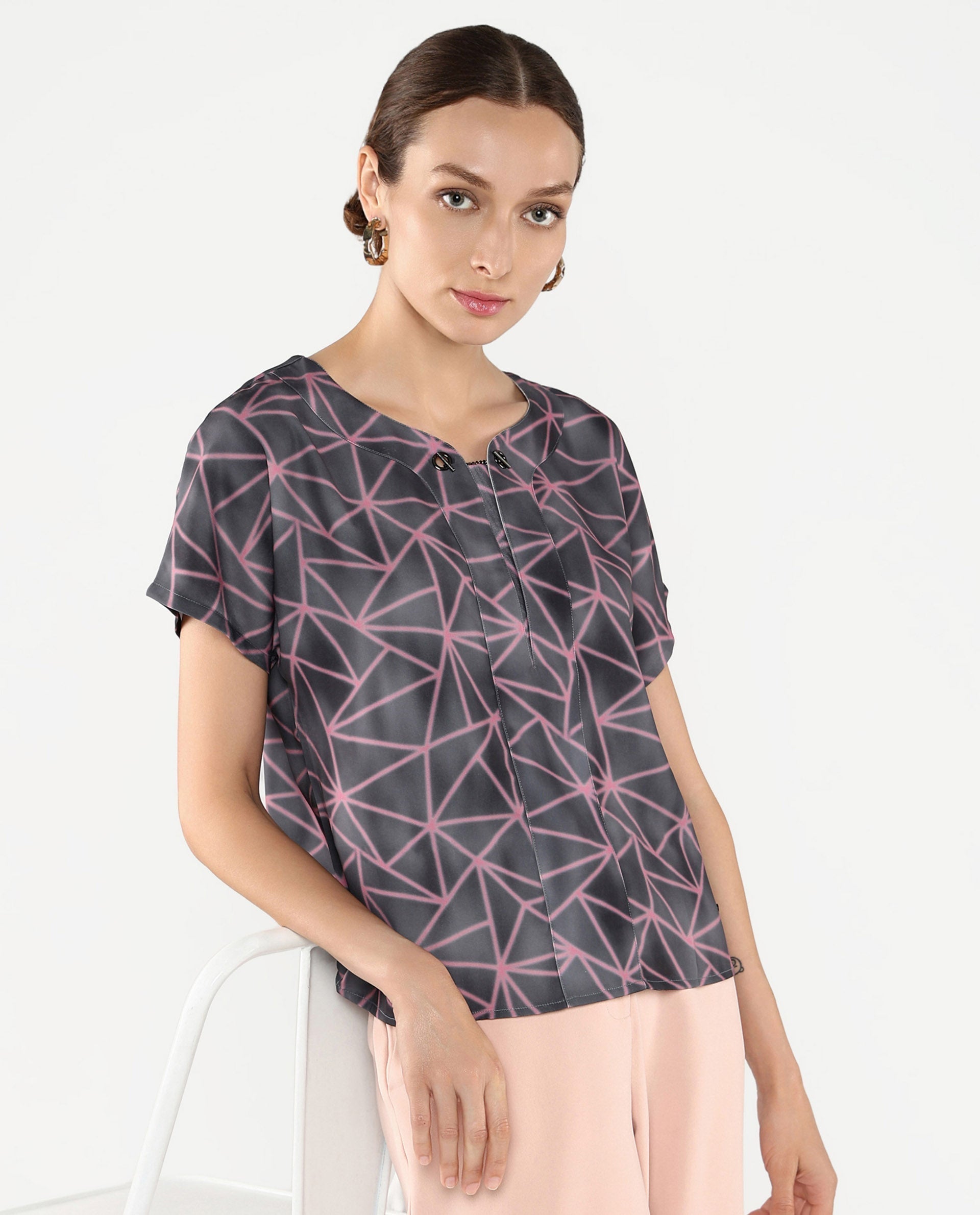 Rareism Women Katya Grey Extended Sleeves Abstract Print Top