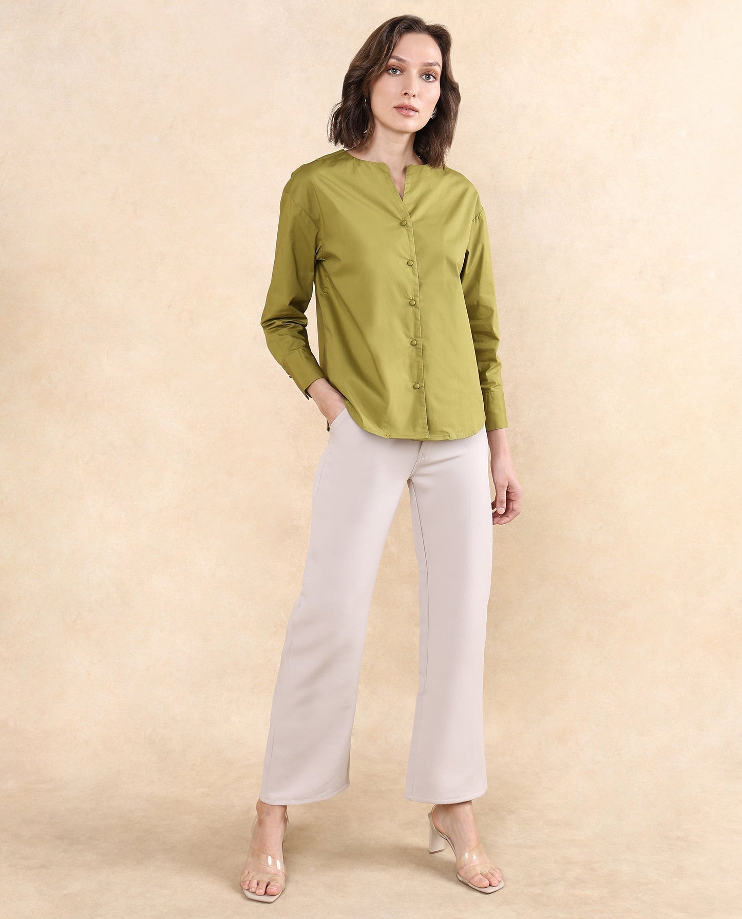 Rareism Women Nagoya Green Cuffed Sleeve Round Neck Button Plain Top