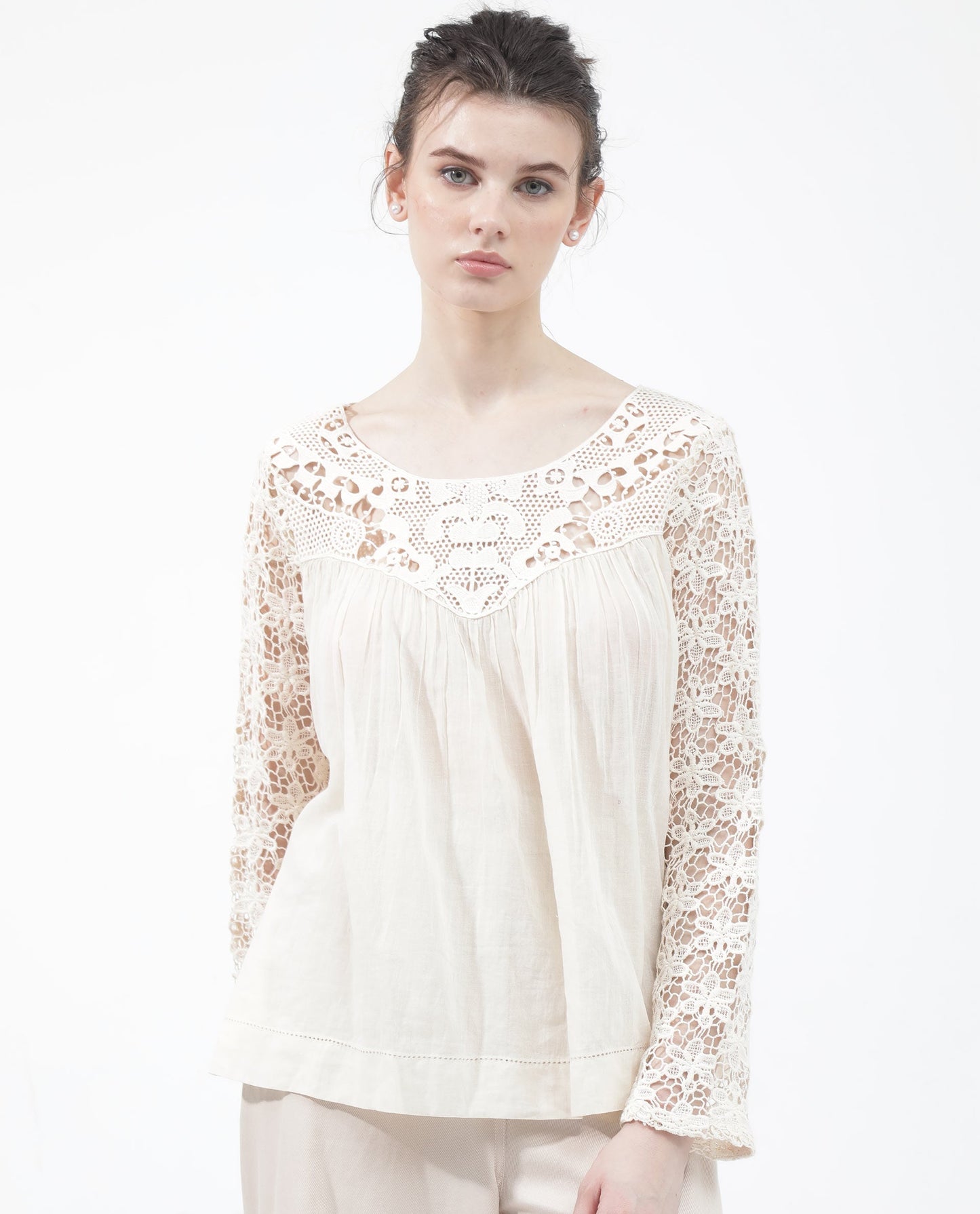 Rareism Women Nora Light White Top Dyed