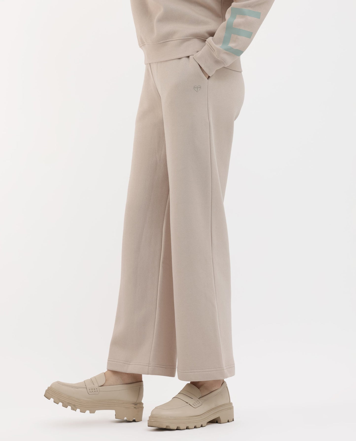 Rareism Women Pazoo F Beige Track Pant Solid