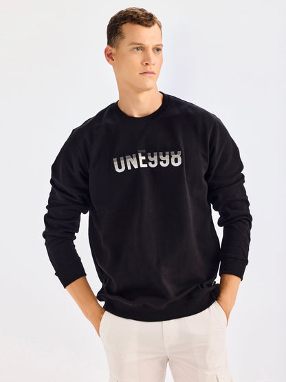 Black Chest Embroidery Sweatshirt