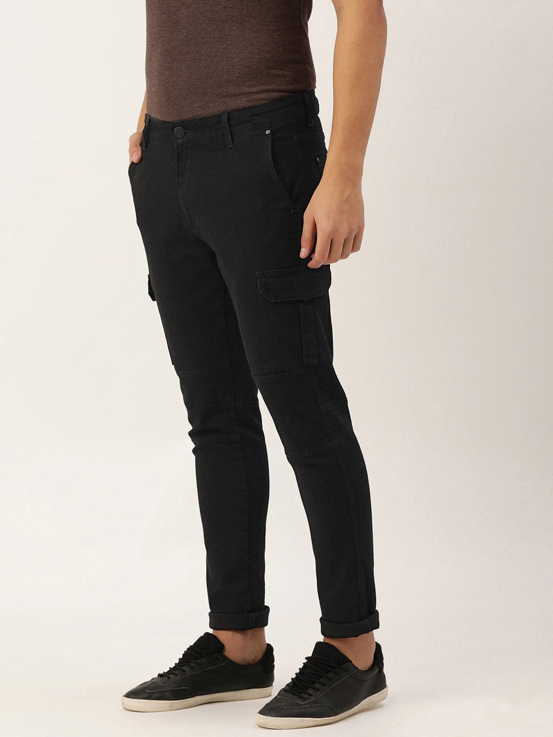 Men Black Slim Fit Solid Cargo Jeans