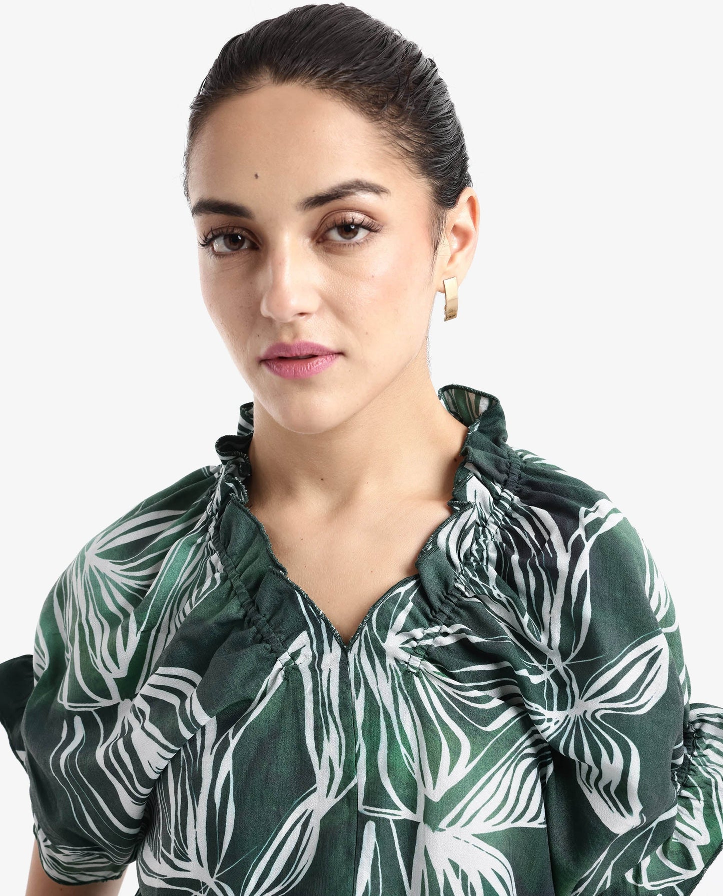 Rareism Women Tichin Green Extended Sleeves V-Neck Abstract Print Top