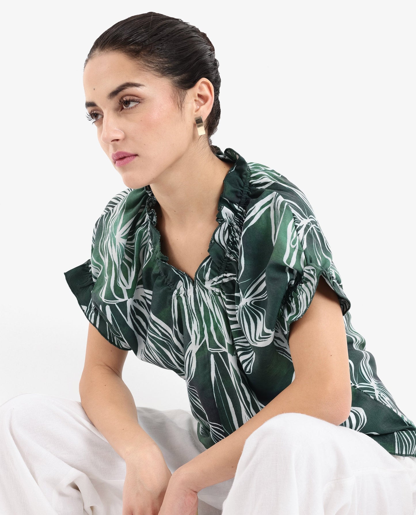 Rareism Women Tichin Green Extended Sleeves V-Neck Abstract Print Top