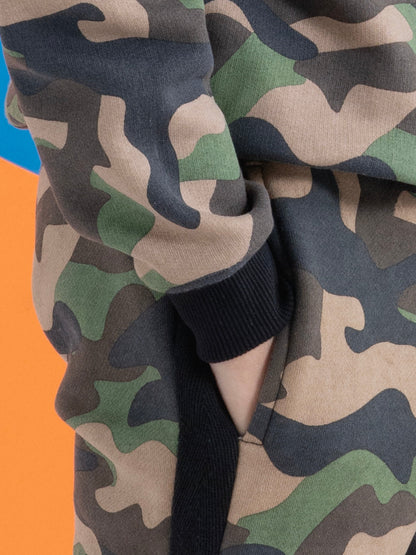 Versatile Camo Print Joggers Set