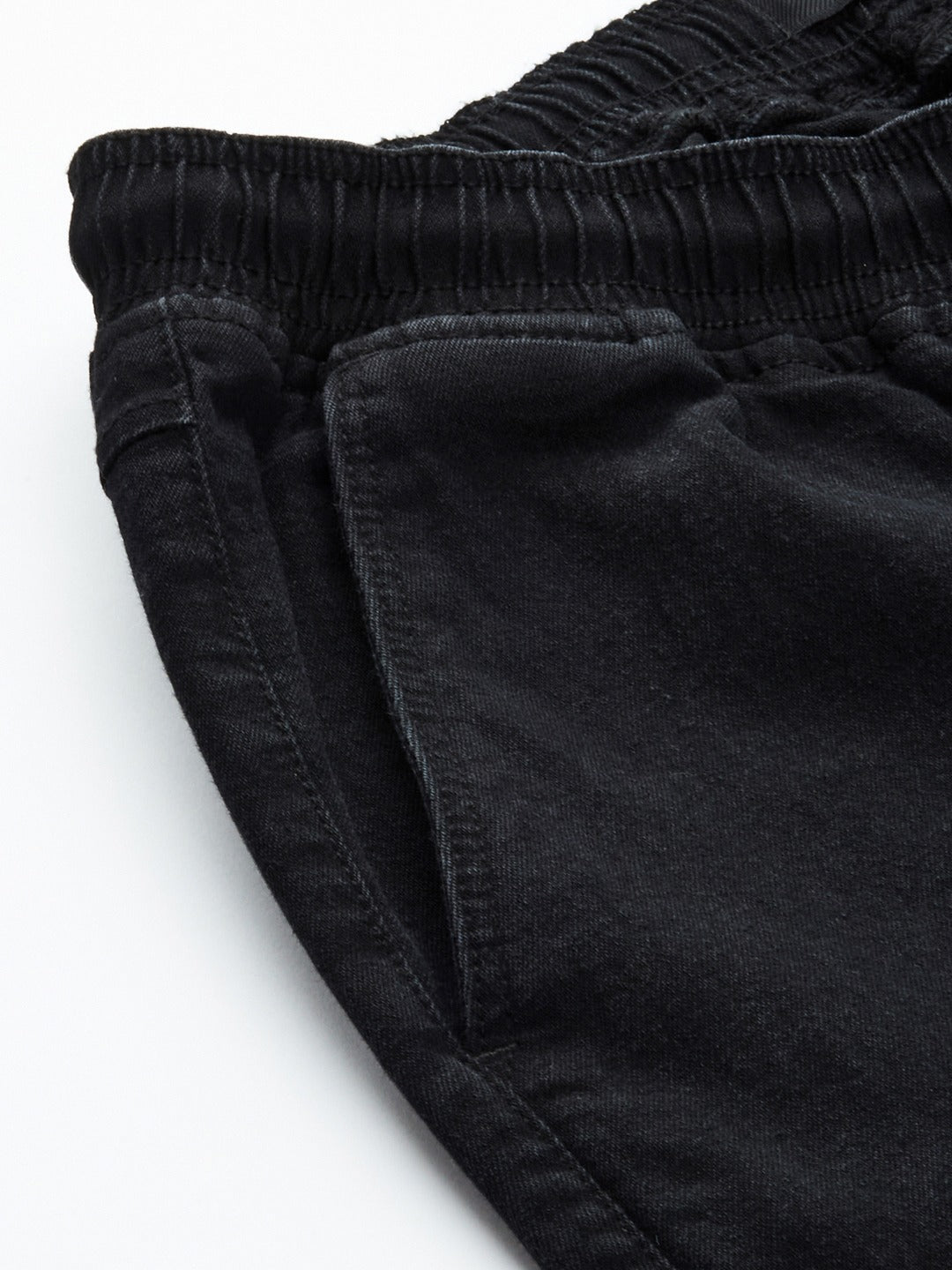 Men Jet Black Slim Fit Solid Jogger Jeans